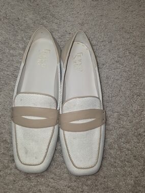 Franco Sarto White & Taupe Women's Penny Loafers Size 9